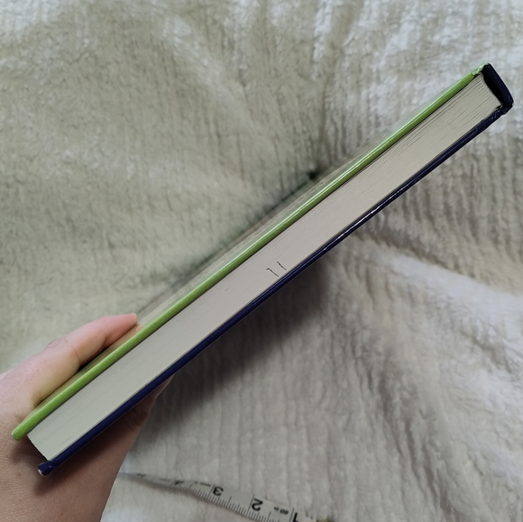 "The Chronicles of Narnia: The Magician's Nephew" by C.S. Lewis - Picture 5 of 6